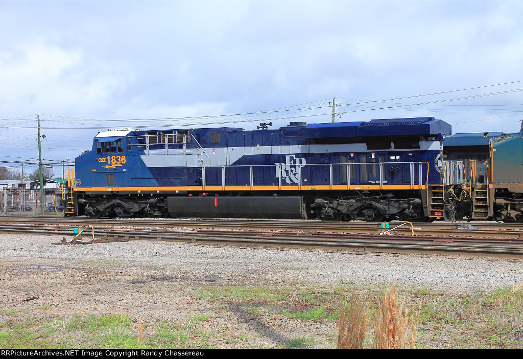 CSXT 1836